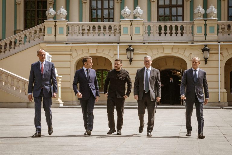 Garanțiile de securitate ale Ucrainei trebuie să includă forțe multinaționale