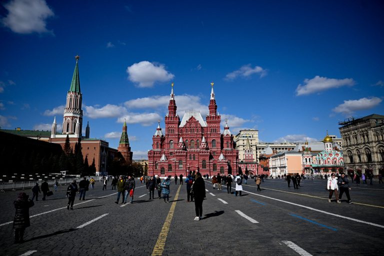 Kremlinul afirmă că Rusia vrea investiții străine