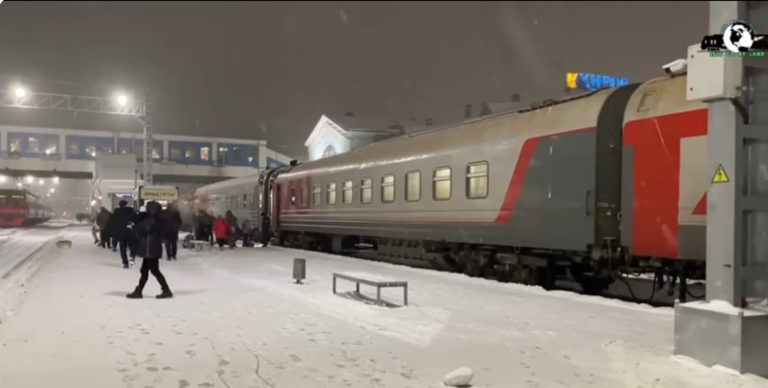 Trenul legendar ce trece prin 3 țări și 8 fusuri orare