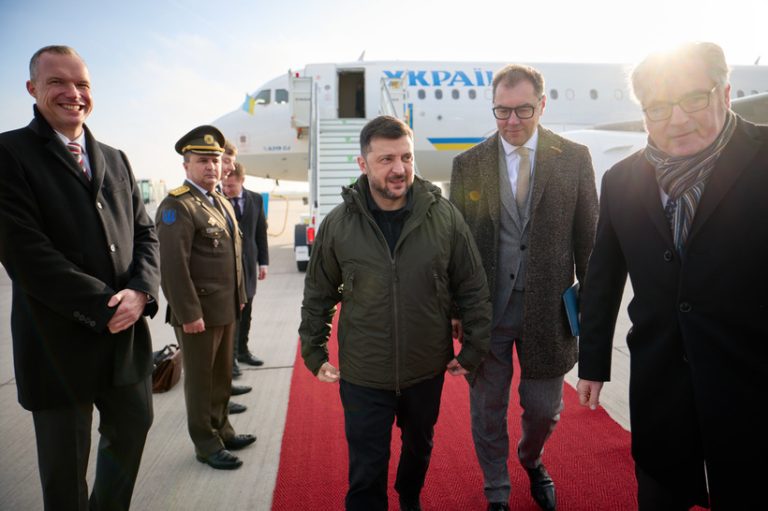 Zelenski a ajuns la Berlin pentru susținerea înghețării frontului