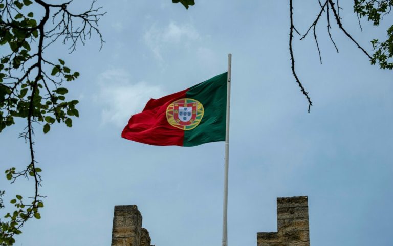 Alegeri prezidențiale în Portugalia: Candidatul de extremă dreapta ar putea învinge în primul tur