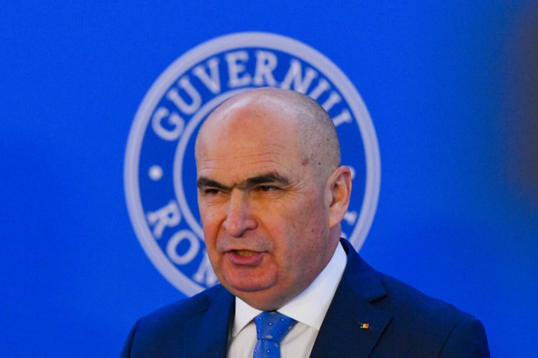 Bolojan: Trebuie să creștem vârsta pensionării în toate domeniile