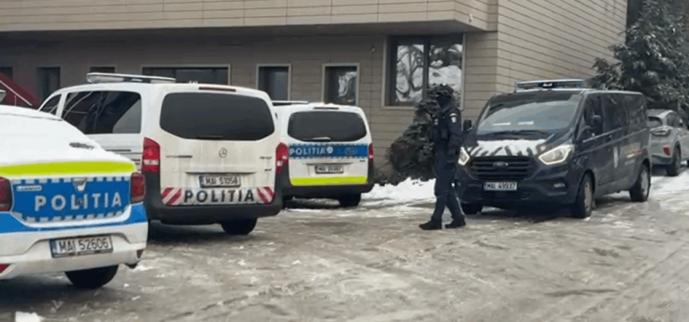 Hotelul Pleiada a fost evacuat după alerta cu bombă.