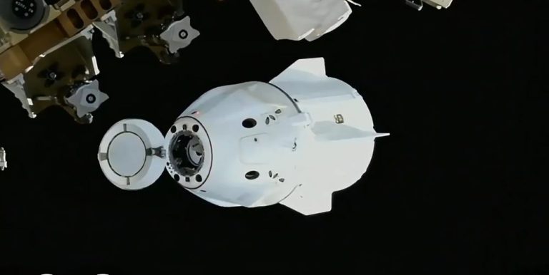 NASA a efectuat prima evacuare medicală de pe stația spațială