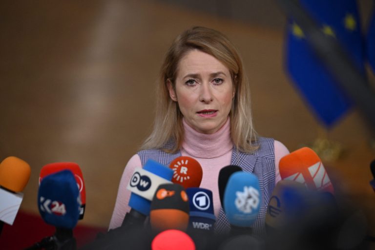 UE ia în calcul sancțiuni mai dure pentru Iran