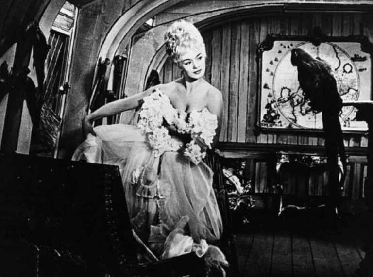 A murit „regina” din serialul „Arabela”, supranumită „Brigitte Bardot a Cehiei”