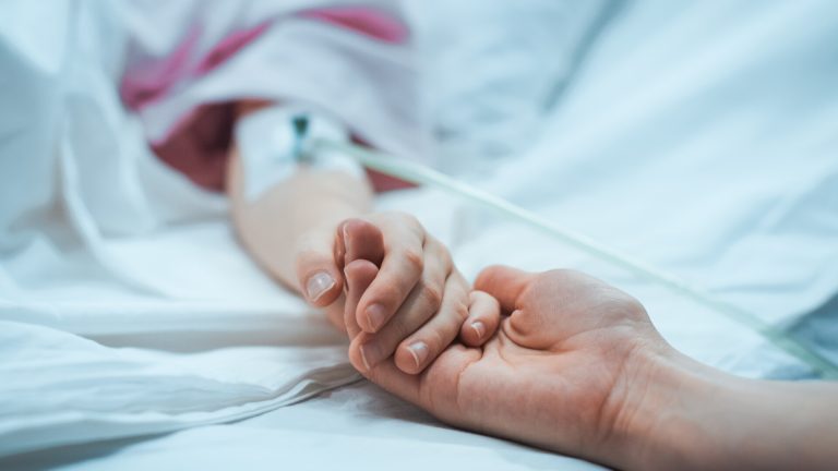 Ancuța, fetița din Constanța care a intrat în moarte cerebrală după o operație de apendicită, a decedat.