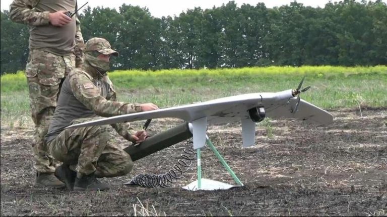 Cinci mari puteri militare din NATO inițiază un program ambițios pentru dezvoltarea de drone „cu costuri reduse”