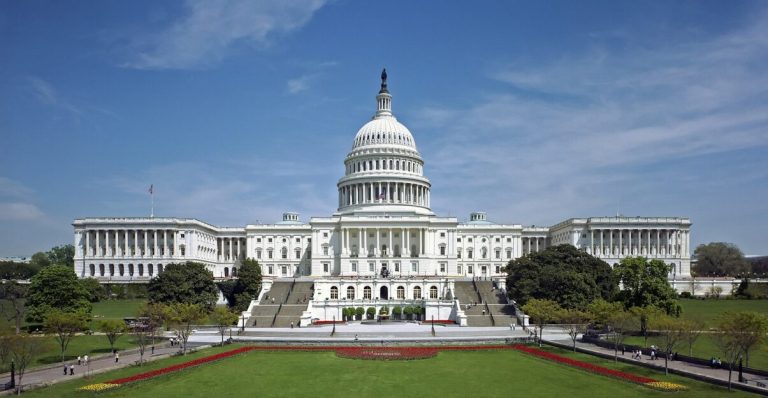 Congresul SUA încearcă să restricționeze puterile lui Trump în legătură cu Iranul