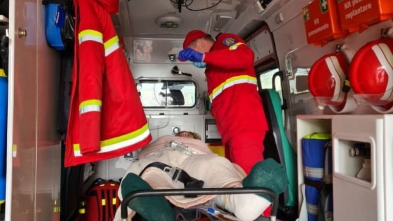 Constanţa: Un muncitor a decedat după ce a căzut de la un etaj superior al unei clădiri în construcţie