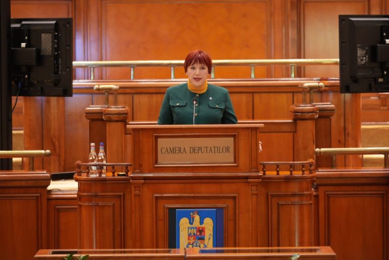 Demnitate pentru profesori, viitor pentru națiune. Educația strategică a României nu poate fi privită ca o chestiune contabilă, afirmă deputatul de Iași, doamna Cristina-Emanuela Dascălu (P).