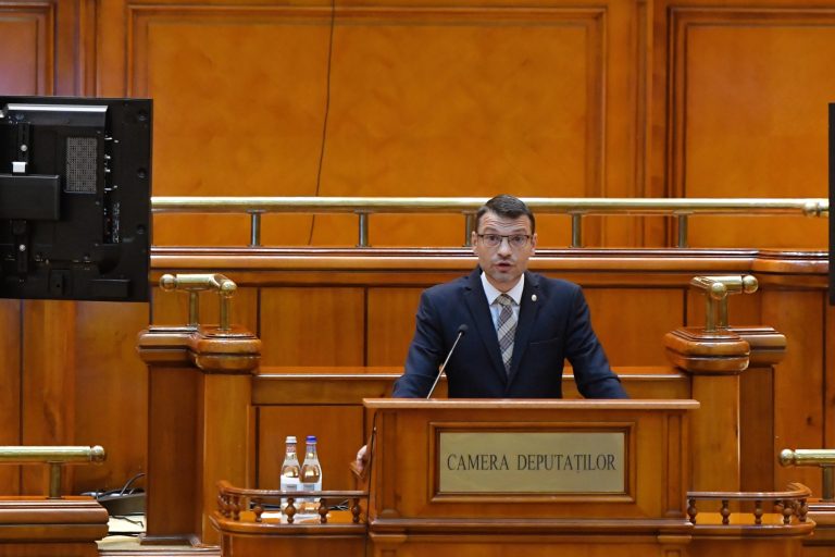 Deputatul USR Bogdan Rodeanu: Poate că văd lucrurile într-o lumină mai pesimistă, dar realitatea este dificil de îndulcit.