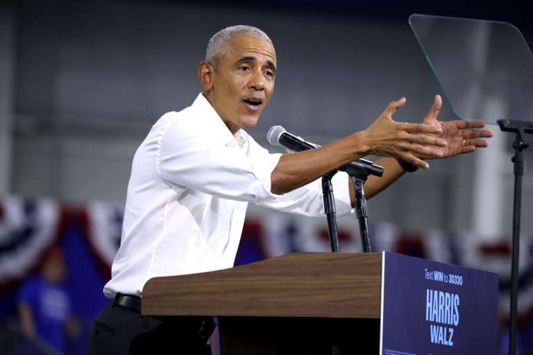Fostul președinte al SUA, Barack Obama: „Nu am văzut nicio dovadă că extratereștrii au luat contact cu Pământul”