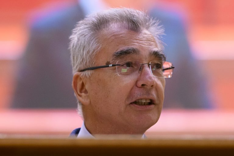 Petrișor Peiu (liderul senatorilor AUR): „Ne aflăm într-un moment critic pentru evoluția economică și trebuie să implementăm soluții imediate”