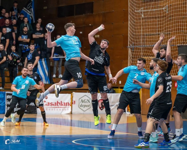 Situată în apropierea localităților Ghimbav, Făgăraș, Medgidia, Zalău sau Odorheiu Secuiesc, echipa de handbal Politehnica Iași își începe parcursul în ultima grupă valorică a ligii de dramă.
