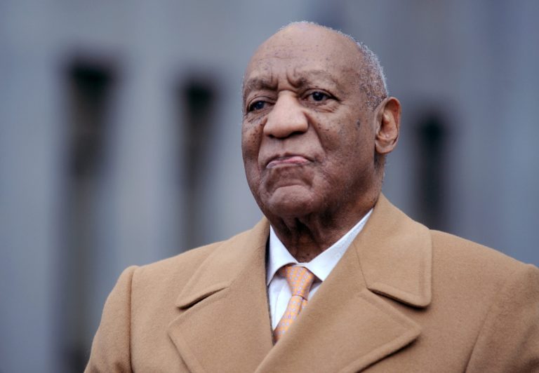 Bill Cosby a fost declarat vinovat de agresiune sexuală și condamnat la plata a 19,25 milioane de dolari.