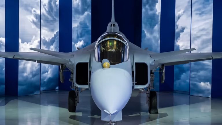 Brazilia lansează primul avion de luptă supersonic fabricat local, într-un proiect strategic cu Saab