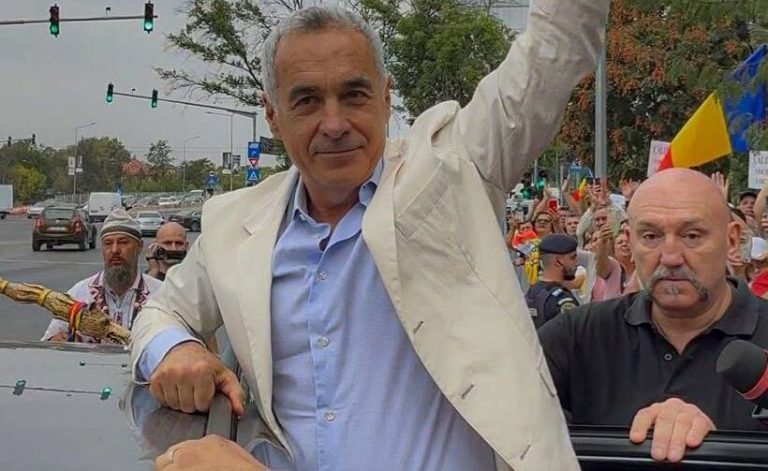 Călin Georgescu a recitat „Cățeluș cu părul creț” la ieșirea de la controlul judiciar și nu susține alegeri anticipate.