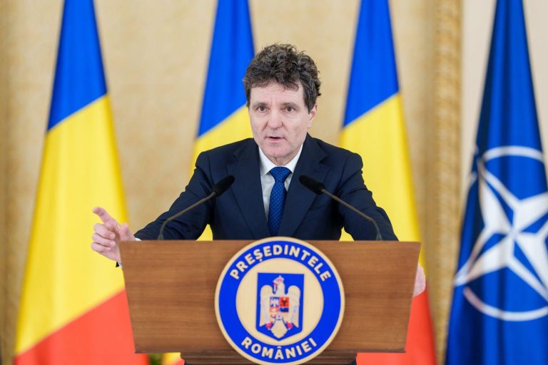 Ce declară Nicușor Dan privind măsurile pe care Guvernul le pregătește pentru reducerea prețului la carburanți