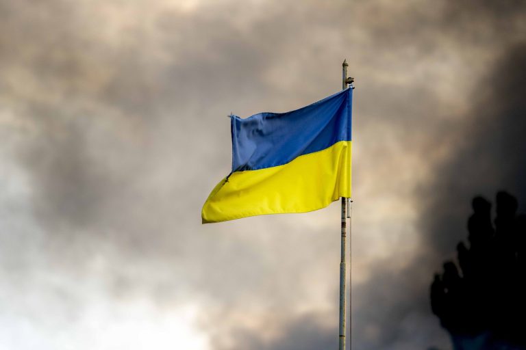 Cel puțin șapte victime în regiunea Kiev după un atac rusesc cu drone și rachete