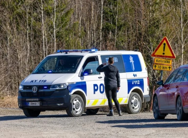 Două drone neidentificate s-au prăbușit în sudul Finlandei, anunță Guvernul.
