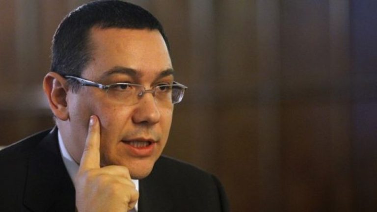 Fiica lui Victor Ponta nu ar fi fost permisă să se îmbarce în avionul cu români evacuați din Dubai. Fostul premier afirmă că decizia a fost luată în urma unei intervenții la Ministerul Afacerilor Externe: „Doamna Țoiu a oprit-o să urce în avion”