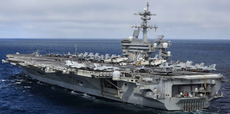 Gardienii Revoluției anunță atacul asupra portavionului USS Abraham Lincoln „cu patru rachete balistice” în Golful Persic.