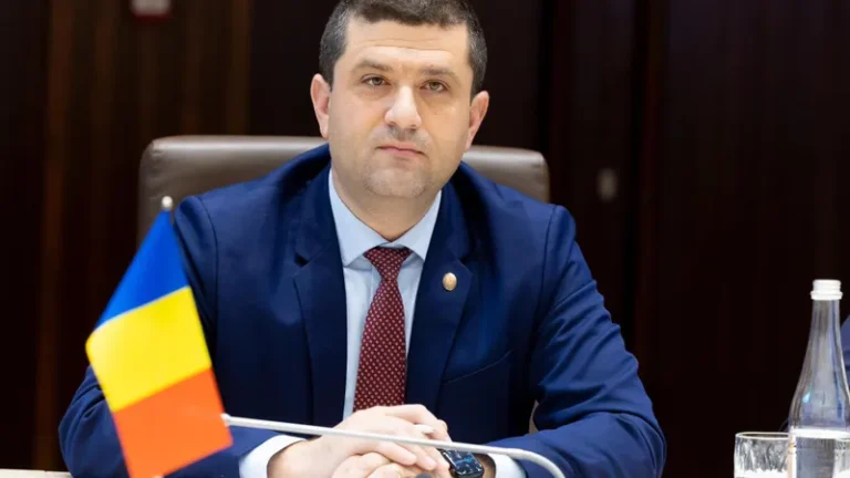 Ministrul Apărării despre implicarea României în reluarea traficului prin Strâmtoarea Ormuz: „Singurul lucru stabilit este că un număr de țări, printre care și România, au ridicat mâna și au spus da”
