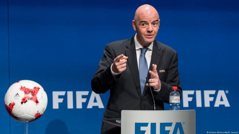 O fostă legendă a Franței îl critică pe șeful FIFA: „Gianni Infantino este un număr doi bun, dar nu și un număr unu bun”