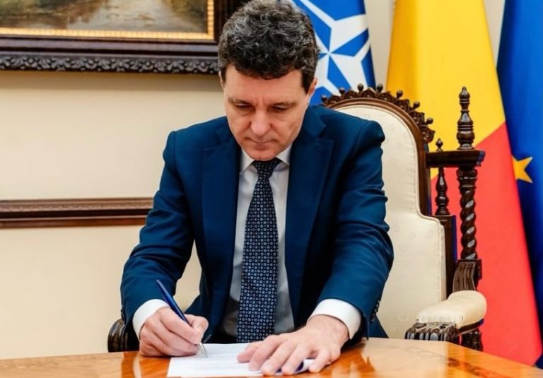 Președintele Nicușor Dan a promulgat legea bugetului de stat pentru 2026.