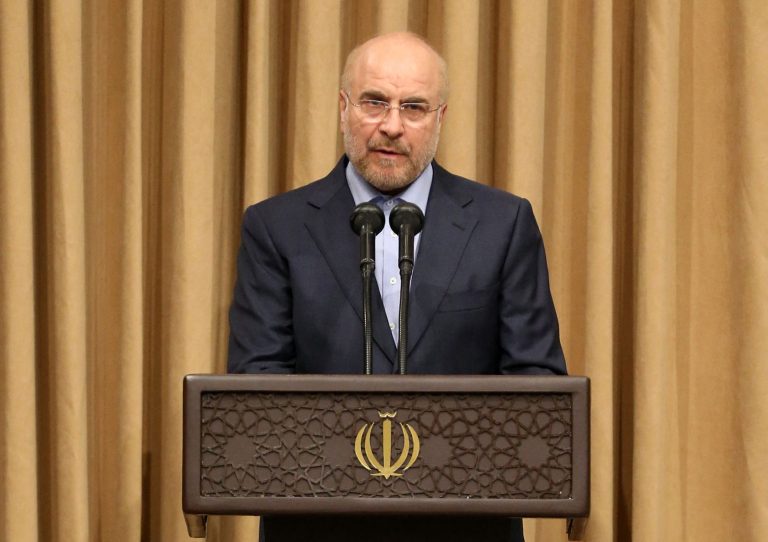 Președintele Parlamentului Iranian, mesaj către SUA: Știm că pregătiți un atac terestru. Așteptăm să ne răzbunăm.
