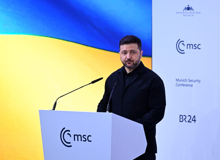 Președintele Ucrainei a ajuns în Arabia Saudită pentru „întâlniri deosebite”