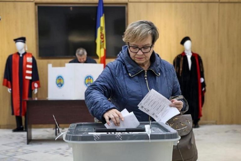 Sondaj – Majoritatea moldovenilor din diaspora ar vota în favoarea unirii cu România