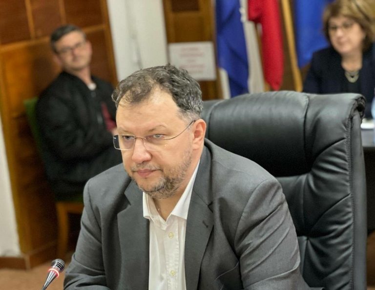 Tensiuni în PNL după ședința de luni seară. Președintele Consiliului Județean Giurgiu: „Nu putem da vina pe primari și să afirmăm că nu sunt reformatori”
