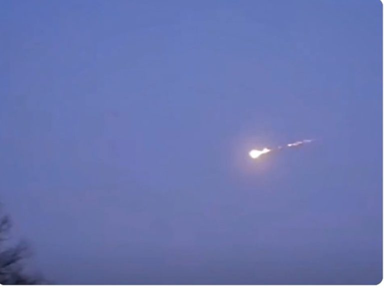 Un meteorit a impactat locuințe în Europa. ESA: „Avea un diametru de câțiva metri”. VIDEO