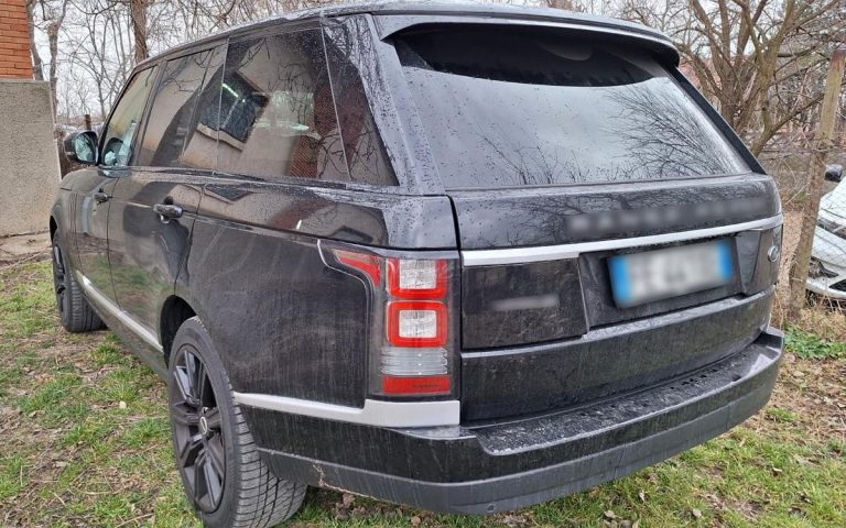 Un nou vehicul furat din Austria, oprit la frontieră de polițiștii ITPF Iași