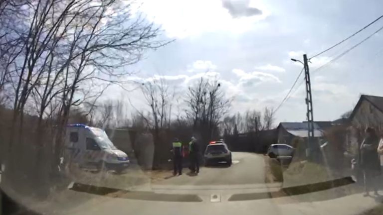 VIDEO | Accident grav în zona Vișan. Șoferul unui camion ar fi suferit un infarct la volan.