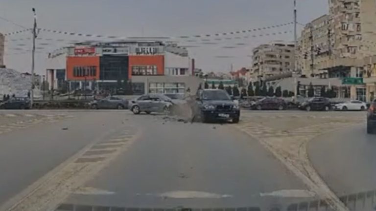 VIDEO | Accidentul de la Hala Centrală, surprins de o cameră de bordo