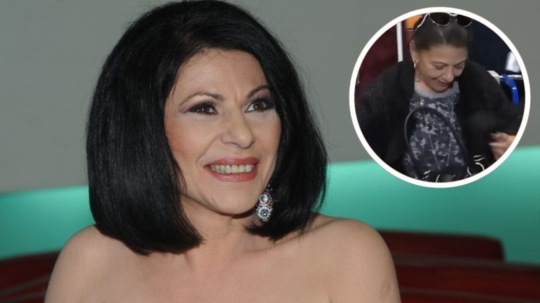 VIDEO | Elena Cârstea, de nerecunoscut la întoarcerea în România. Artista a fost văzută în scaun cu rotile la aeroport: „Nu pot să merg”