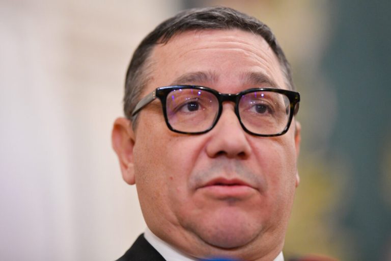 Victor Ponta: „Irina este acasă, în siguranță”. Fostul premier oferă detalii despre repatrierea fiicei sale și criticize intervenția Ministerului Afacerilor Externe.