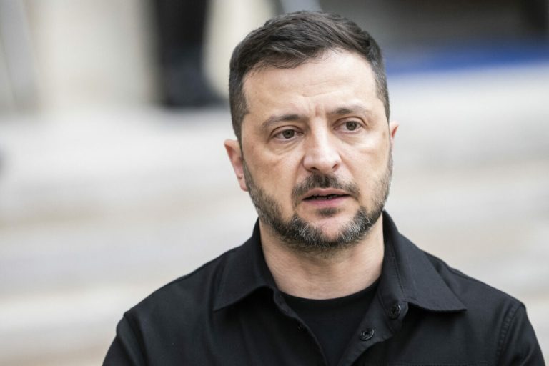 Zelenski afirmă că este ezitant să repare conducta care transportă petrolul rusesc în Europa Centrală.
