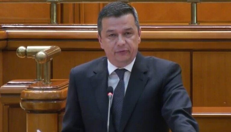 Cea mai mare înfrângere pentru PSD, despre care propaganda partidului nu vorbește: Grindeanu a renunțat la amendamentul pentru eliminarea CASS pentru mame.