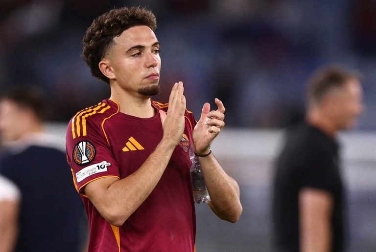 Fotbalist de la AS Roma, jefuit în propria casă de o bandă înarmată: „Mi-au pus un cuțit la gât”