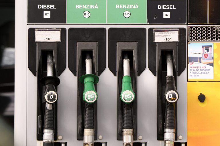 Reacția PNL după cererea PSD de reducere a accizelor la carburanți: „România se află într-o perioadă dificilă”