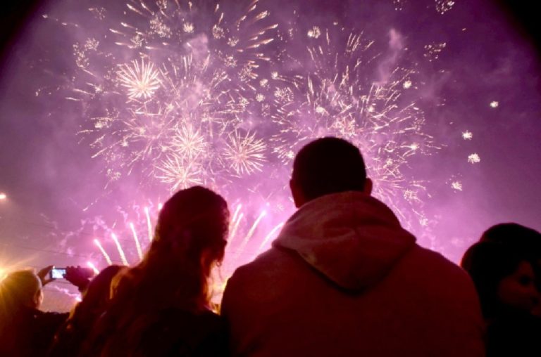 A fost aproape să moară sub roțile mașinii de Revelion, când a oprit să se uite la artificii. Șoferul vinovat va ajunge la închisoare: „Lipsă de respect față de lege și autoritate”