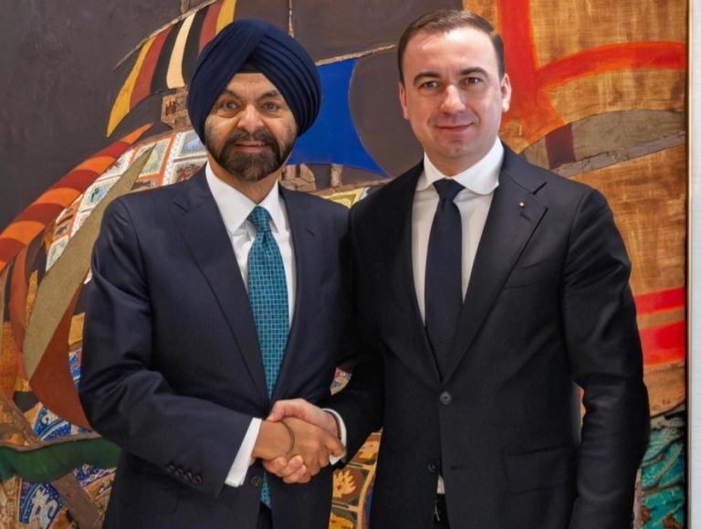 Bogdan Ivan, întâlnire la Washington cu președintele Băncii Mondiale: România își propune să devină prima țară care beneficiază de finanțare pentru producția de energie nucleară.