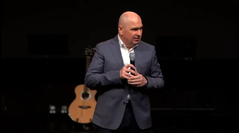 Bolojan: Felicitări călduroase lui Peter Magyar pentru câștigarea alegerilor! Așteptăm cu interes continuarea consolidării Parteneriatului Strategic româno-ungar.