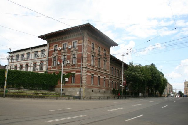 Directorul uneia dintre cele mai importante licee din Iași, numit consilier la Ministerul Educației