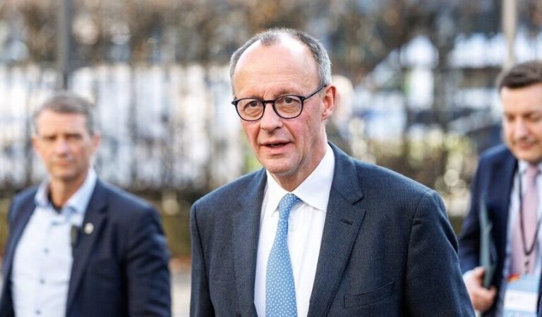 Germania îl acuză pe JD Vance de ipocrizie după comentariile sale referitoare la implicarea UE în alegerile din Ungaria