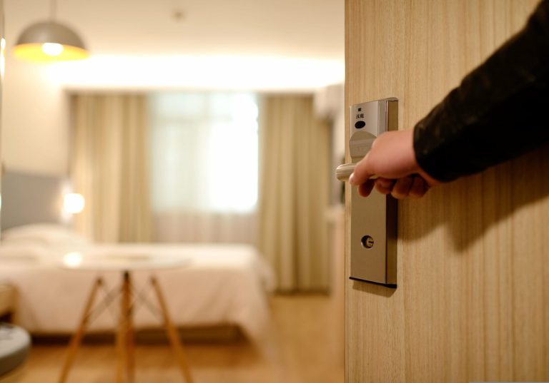 Hotelul care îți restituie banii în funcție de cât de mult plouă